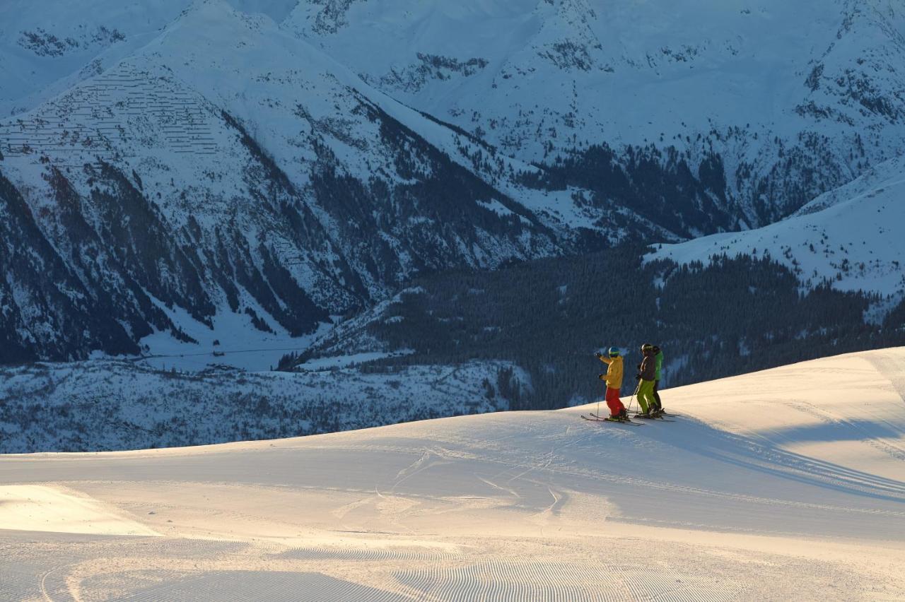 Catrina Resort Disentis Exteriör bild